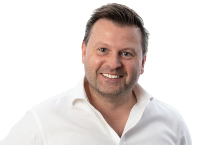 Robin Campbell-Burt, CEO at Code Red