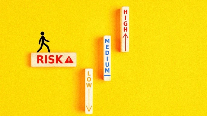 what is risk analytics